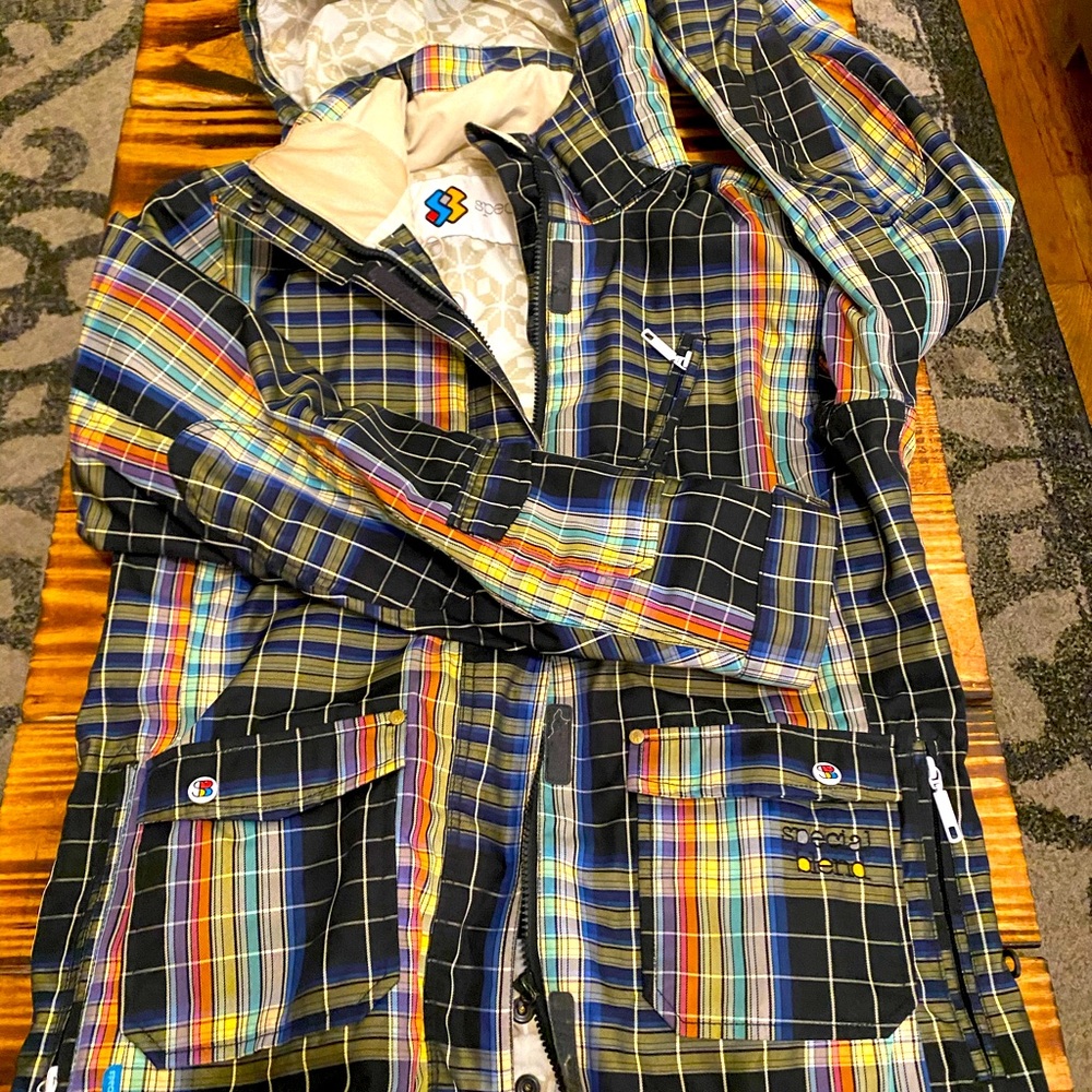 Special Blend 10K Calyx collection snow jacket.